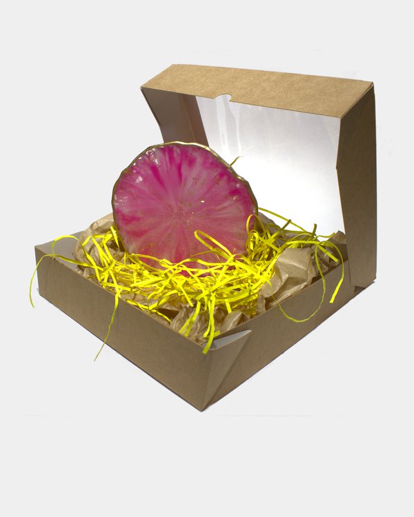 Подставка розовая карамель в приоткрытой коробке